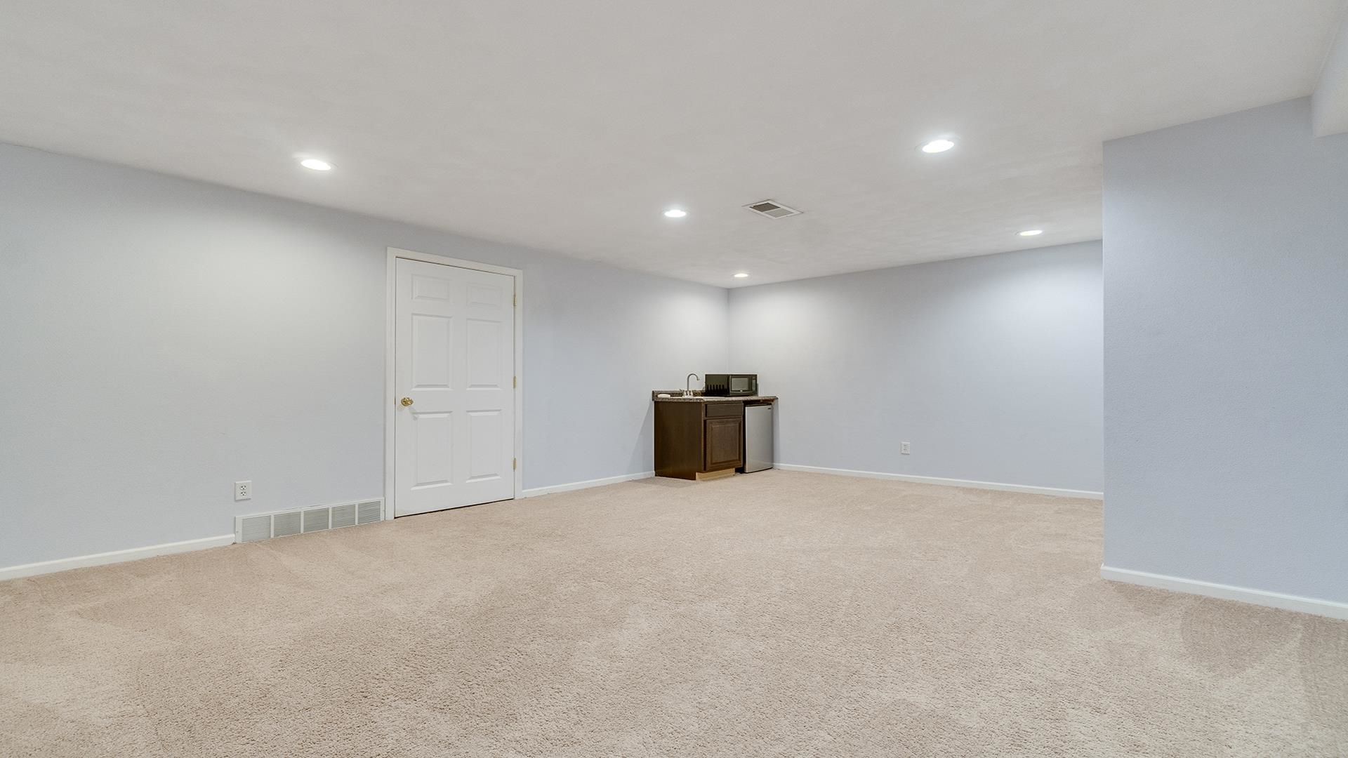 6779 Sentinel Road Rockford, IL 61107 - Photo 43 of 51 Gallery Image 43