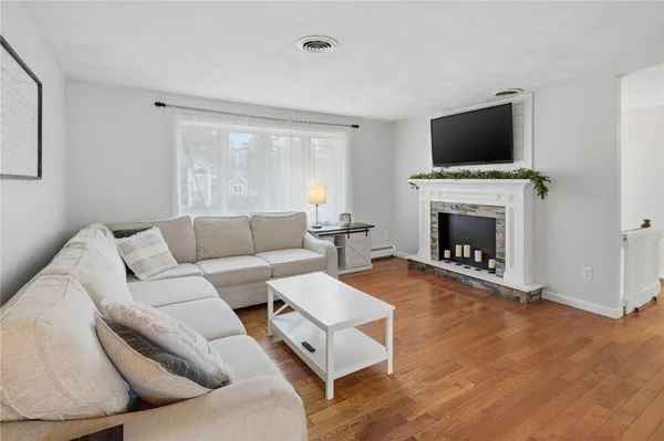 $570,000 | 48 Roger Williams Drive, Johnston, RI 02919