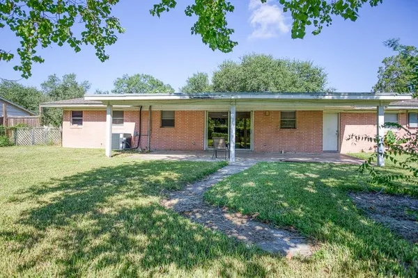 $165,000 | 714 Reynolds Avenue, Taft, TX 78390