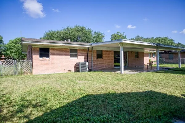 $165,000 | 714 Reynolds Avenue, Taft, TX 78390