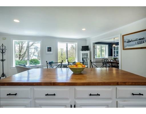 33 Bayview Road Duxbury, MA 02332 - Photo 10 of 29 Gallery Image 10