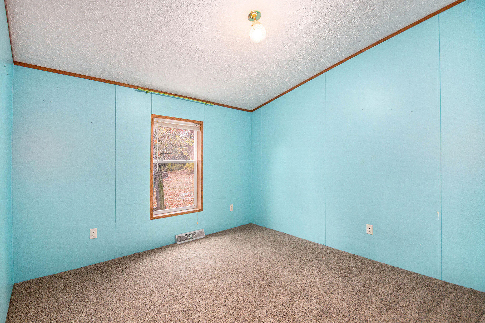 3260 West Ridge Street White Cloud, MI 49349 - Photo 13 of 17 012_file_126