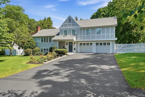 $1,999,000 | 22 Hollywood Road, Winchester, MA 01890
