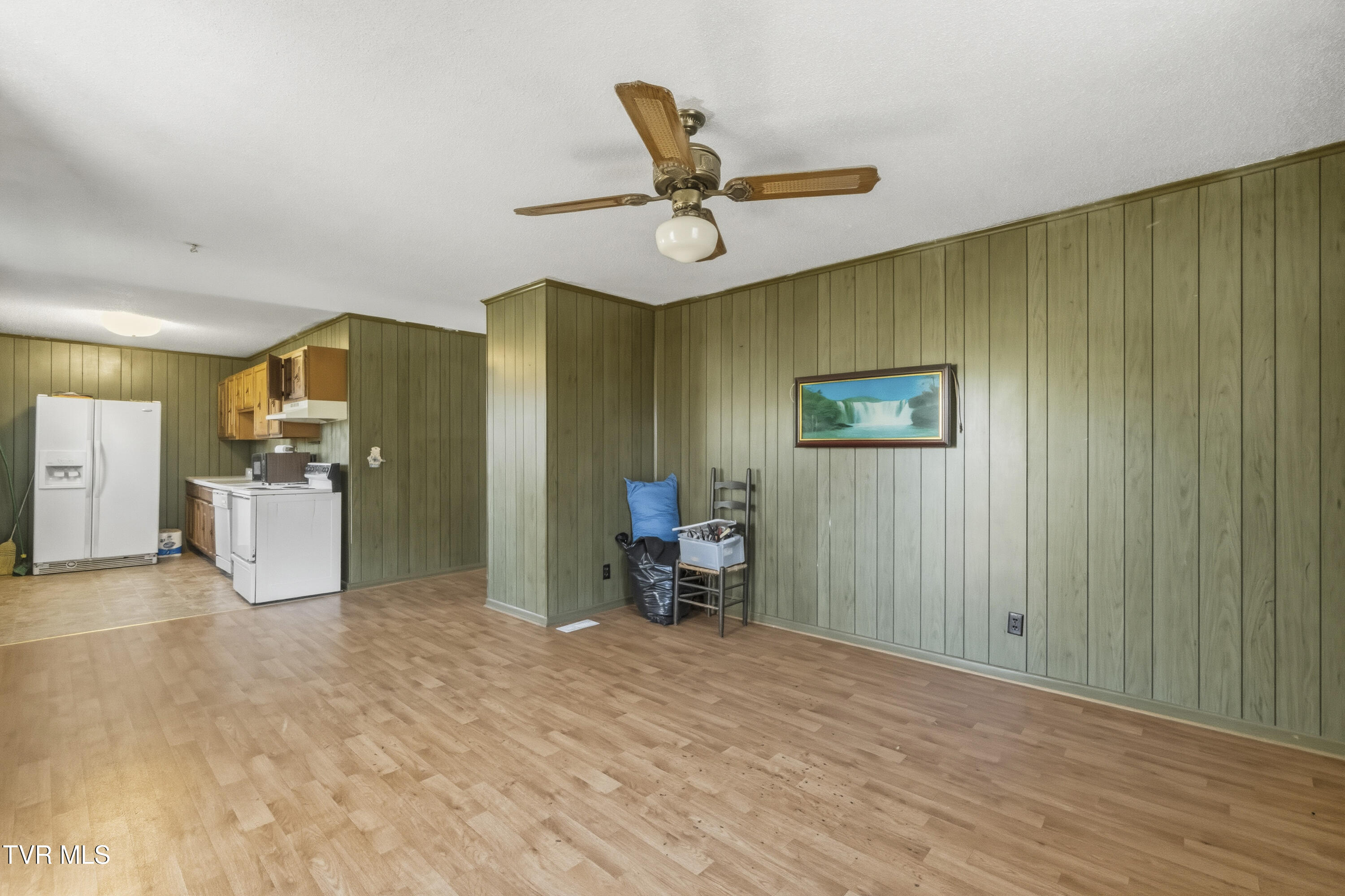 210 Marie Street Greeneville, TN 37743 - Photo 11 of 30 DSC04220
