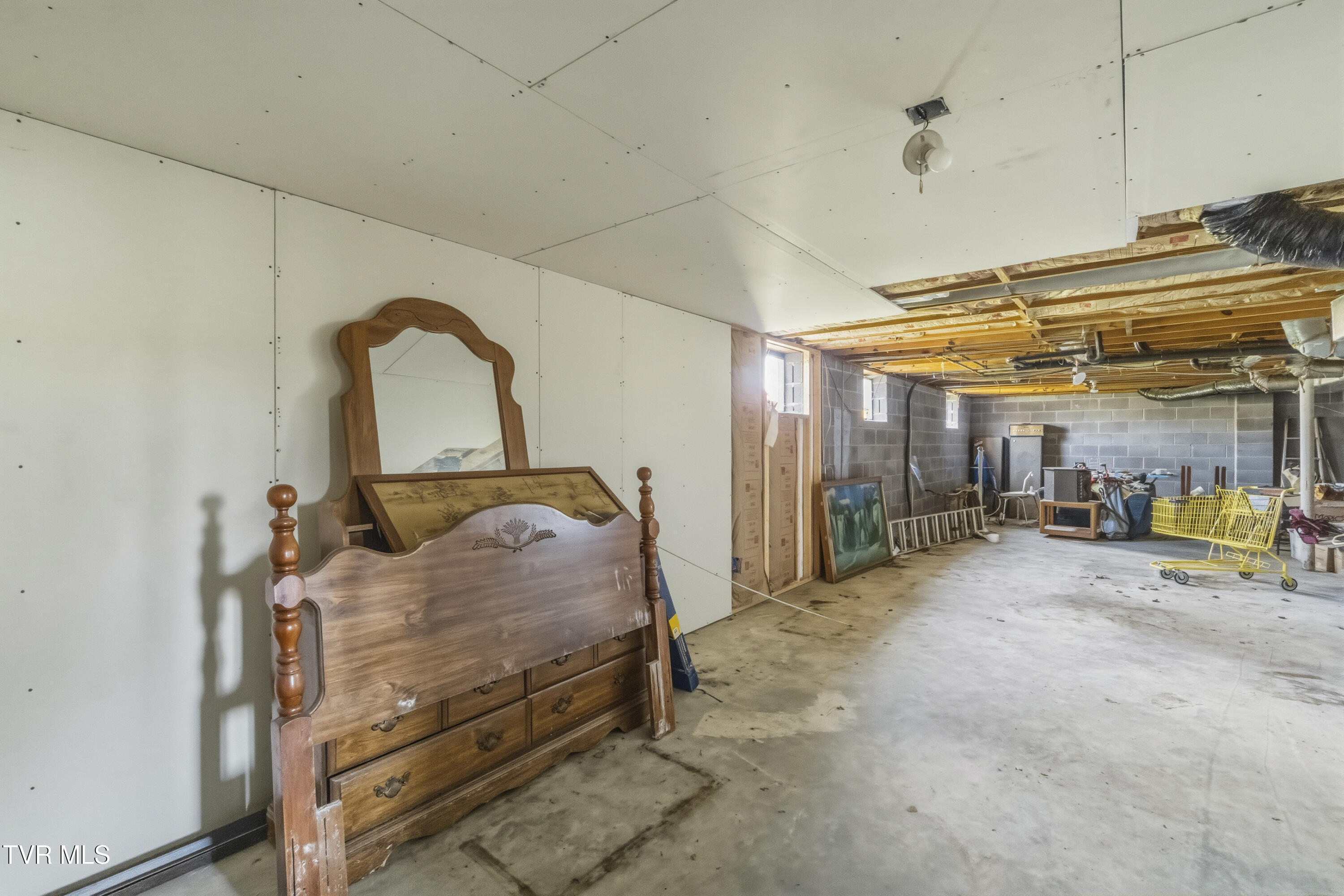 210 Marie Street Greeneville, TN 37743 - Photo 25 of 30 DSC04301