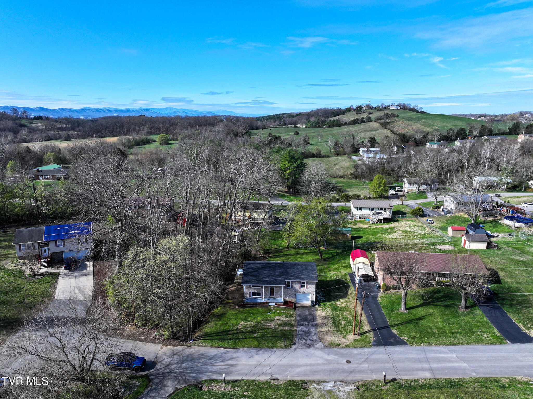 210 Marie Street Greeneville, TN 37743 - Photo 26 of 30 DJI_20260318105134_0373_D