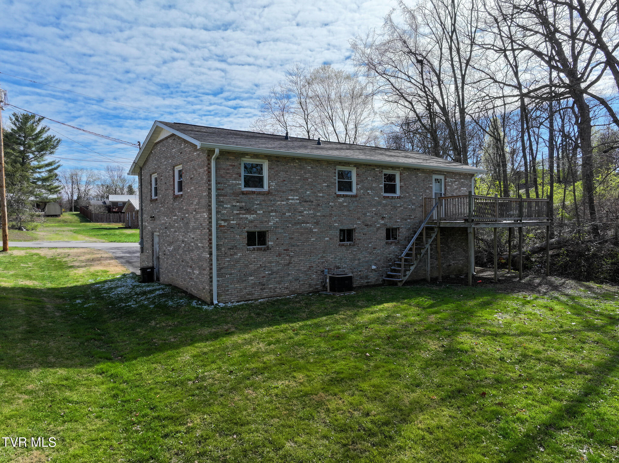 210 Marie Street Greeneville, TN 37743 - Photo 5 of 30 DJI_20260318104906_0366_D