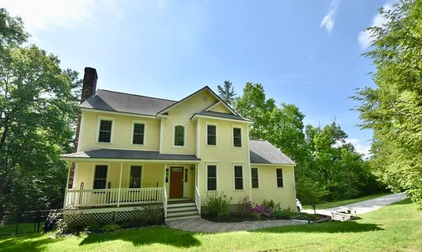$599,000 | 5 Eleanor Lane, Charlton, MA 01507
