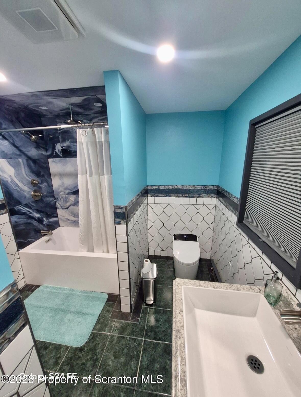 1335 Hampton Drive Archbald, PA 18403 - Photo 13 of 23 IMG_9649