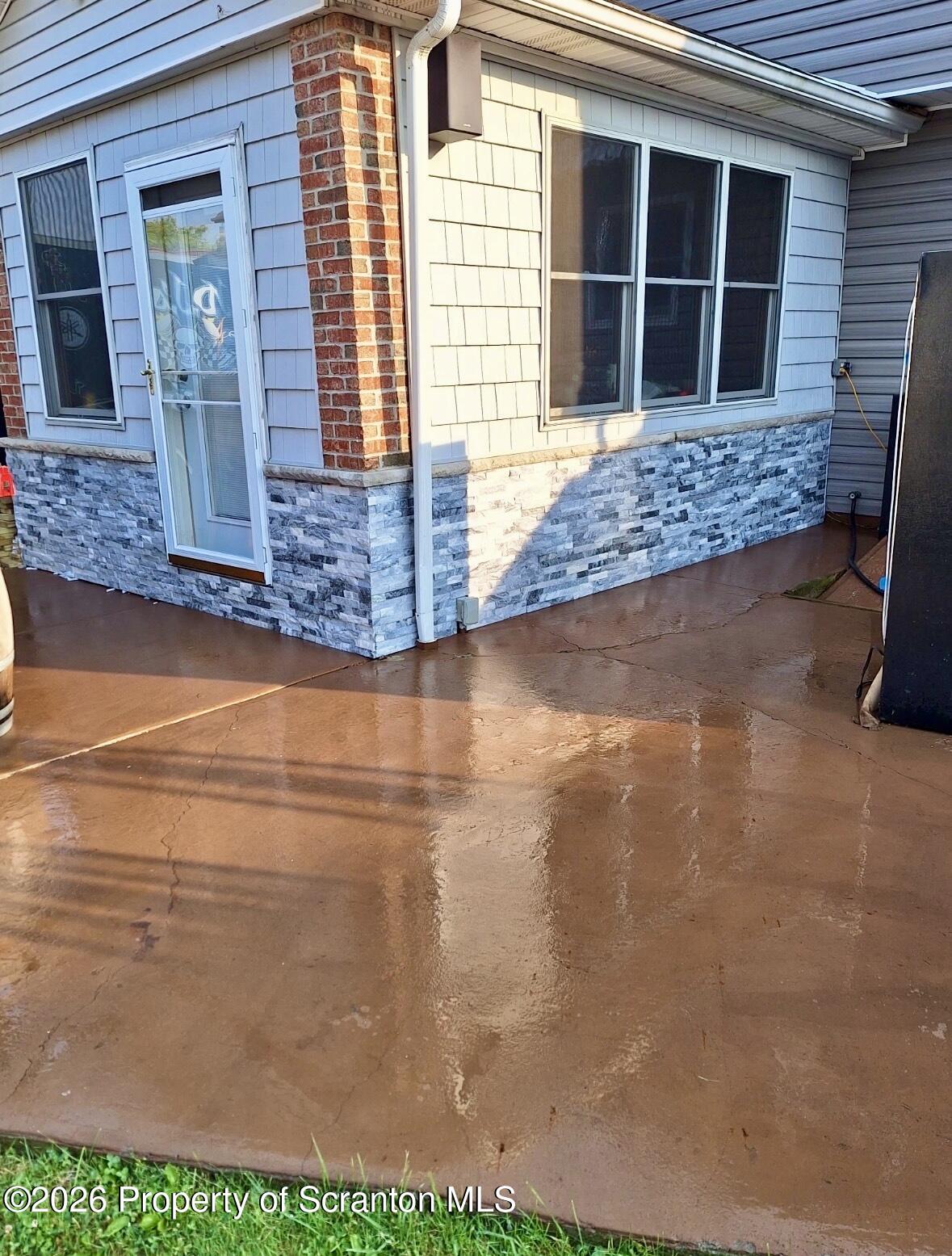 1335 Hampton Drive Archbald, PA 18403 - Photo 7 of 23 IMG_9660