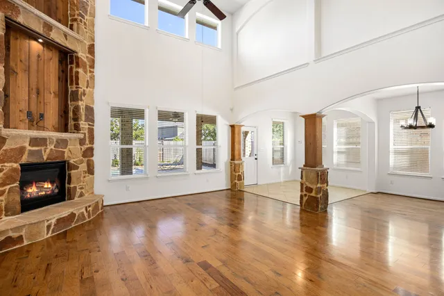 $610,000 | 8169 Tranquil Lake Way, Conroe, TX 77385