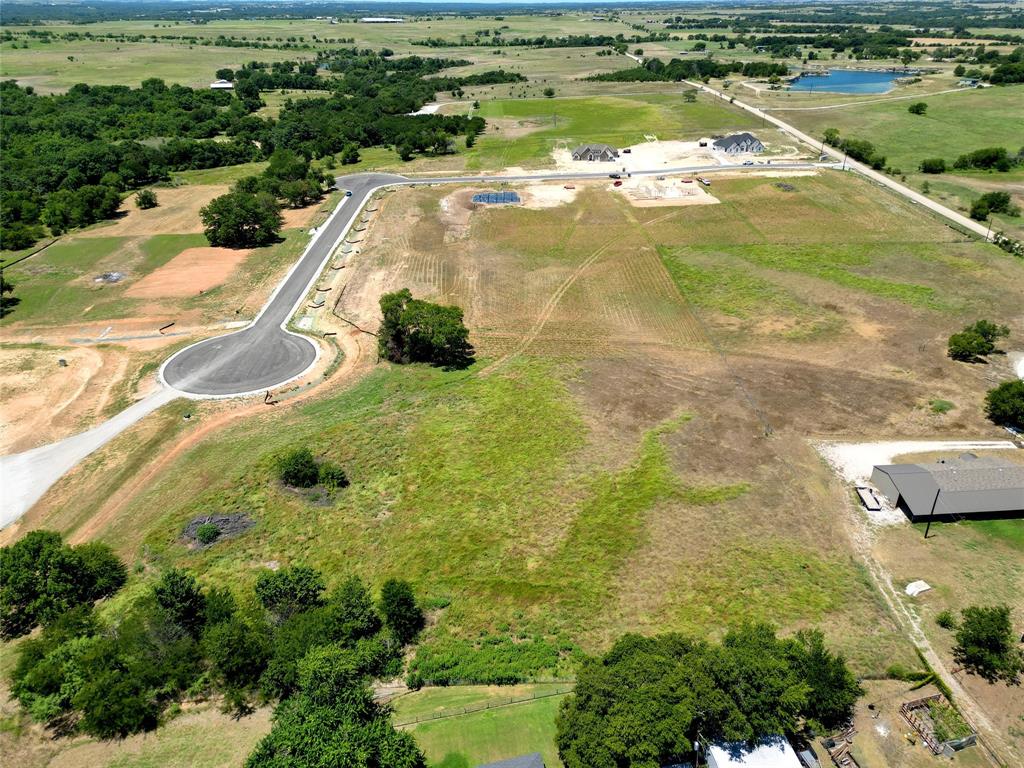 159 Blackstar Lane Decatur, TX 76234 - Photo 3 of 25