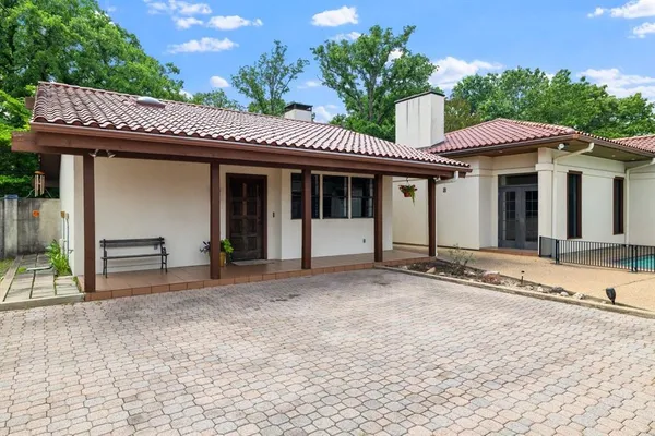 $4,650,000 | 226 North Farm To Market Road 2869, Winnsboro, TX 75494