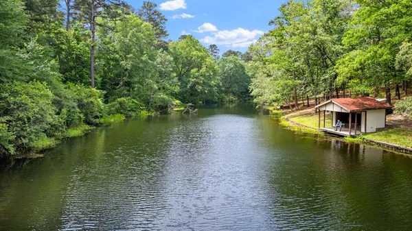 $4,650,000 | 226 North Farm To Market Road 2869, Winnsboro, TX 75494