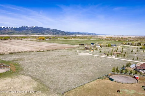 $325,000 | 1909 Autumn Glen Circle, Victor, ID 83455