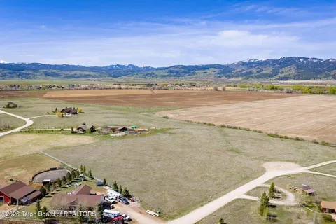 $325,000 | 1909 Autumn Glen Circle, Victor, ID 83455