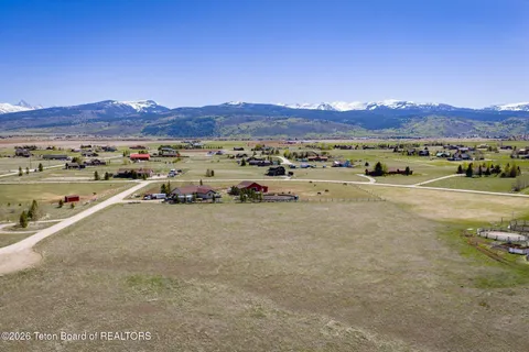 $325,000 | 1909 Autumn Glen Circle, Victor, ID 83455