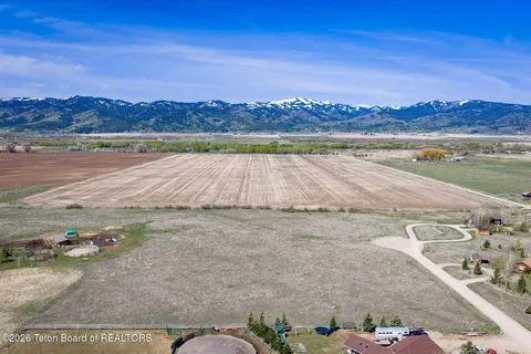 $325,000 | 1909 Autumn Glen Circle, Victor, ID 83455