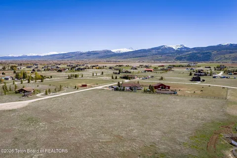$325,000 | 1909 Autumn Glen Circle, Victor, ID 83455