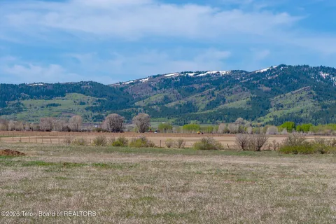 $325,000 | 1909 Autumn Glen Circle, Victor, ID 83455