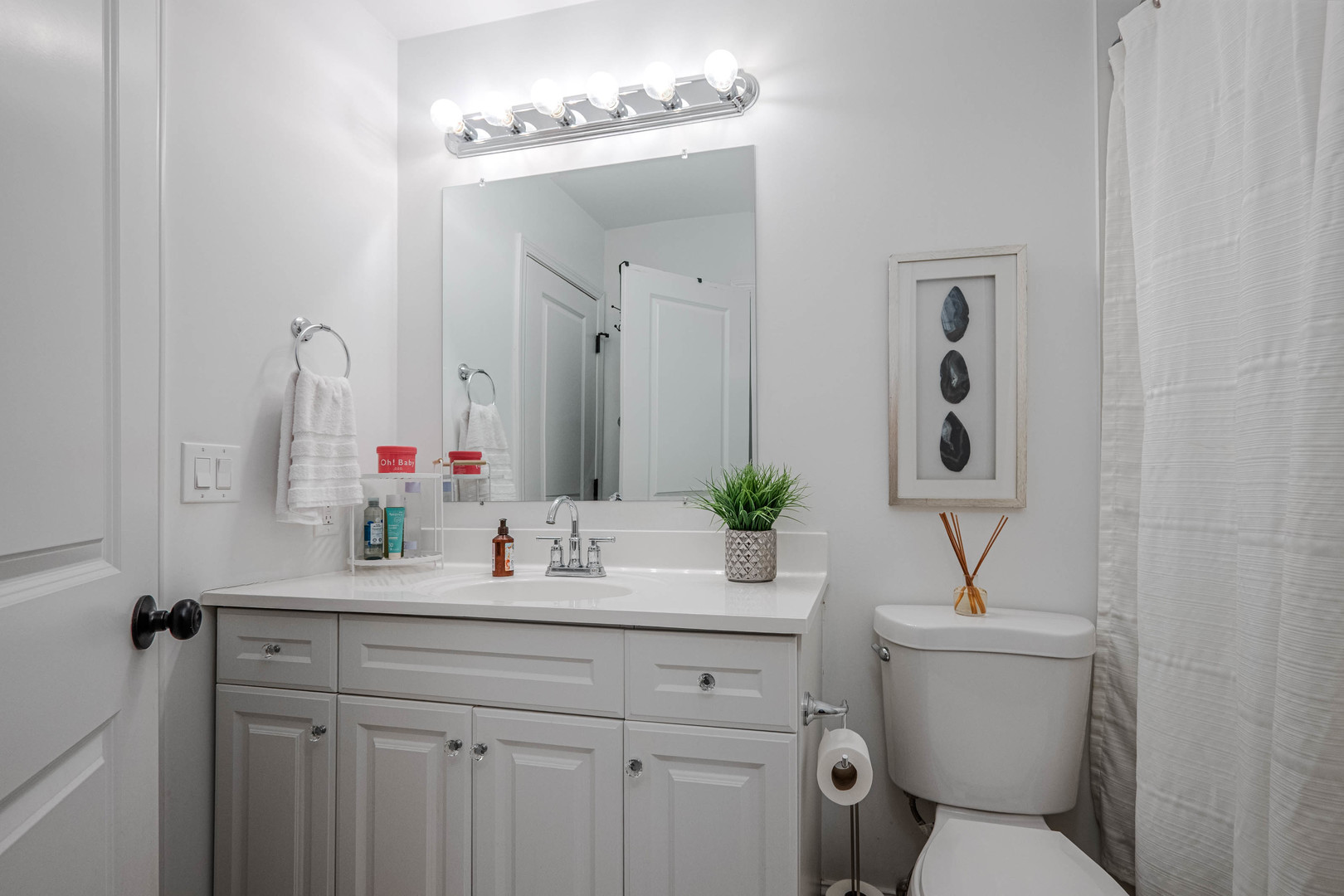 965 Independence Avenue St. Charles, IL 60174 - Photo 13 of 28