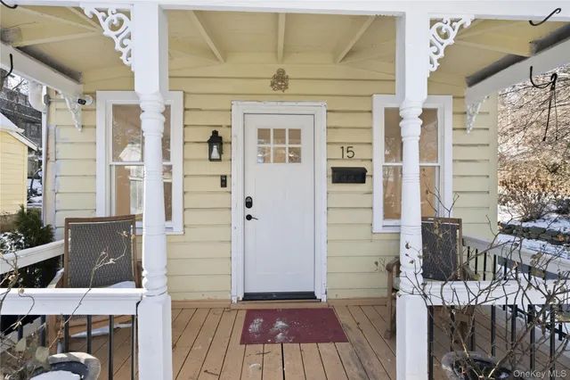 $5,999 | 15 Hicks Street, Roslyn, NY 11576