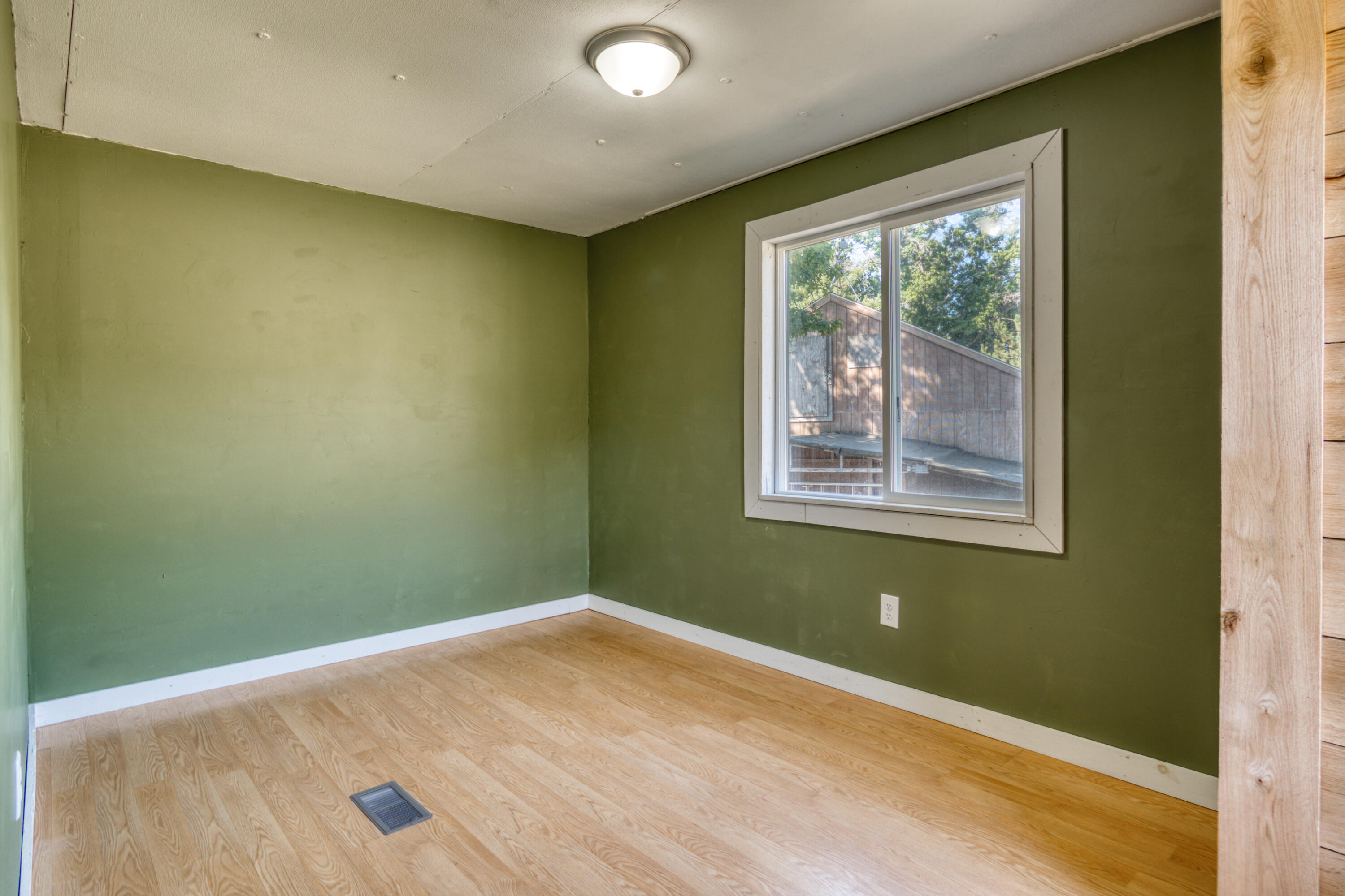 23793 Gates Road Howard City, MI 49329 - Photo 15 of 53 DSC09537_36