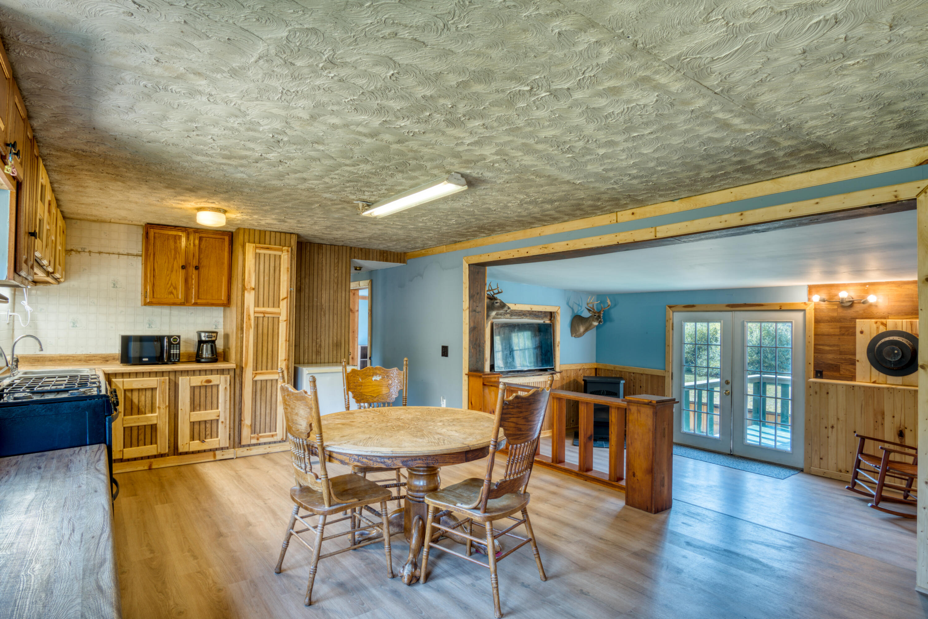 23793 Gates Road Howard City, MI 49329 - Photo 5 of 53 DSC09487_26