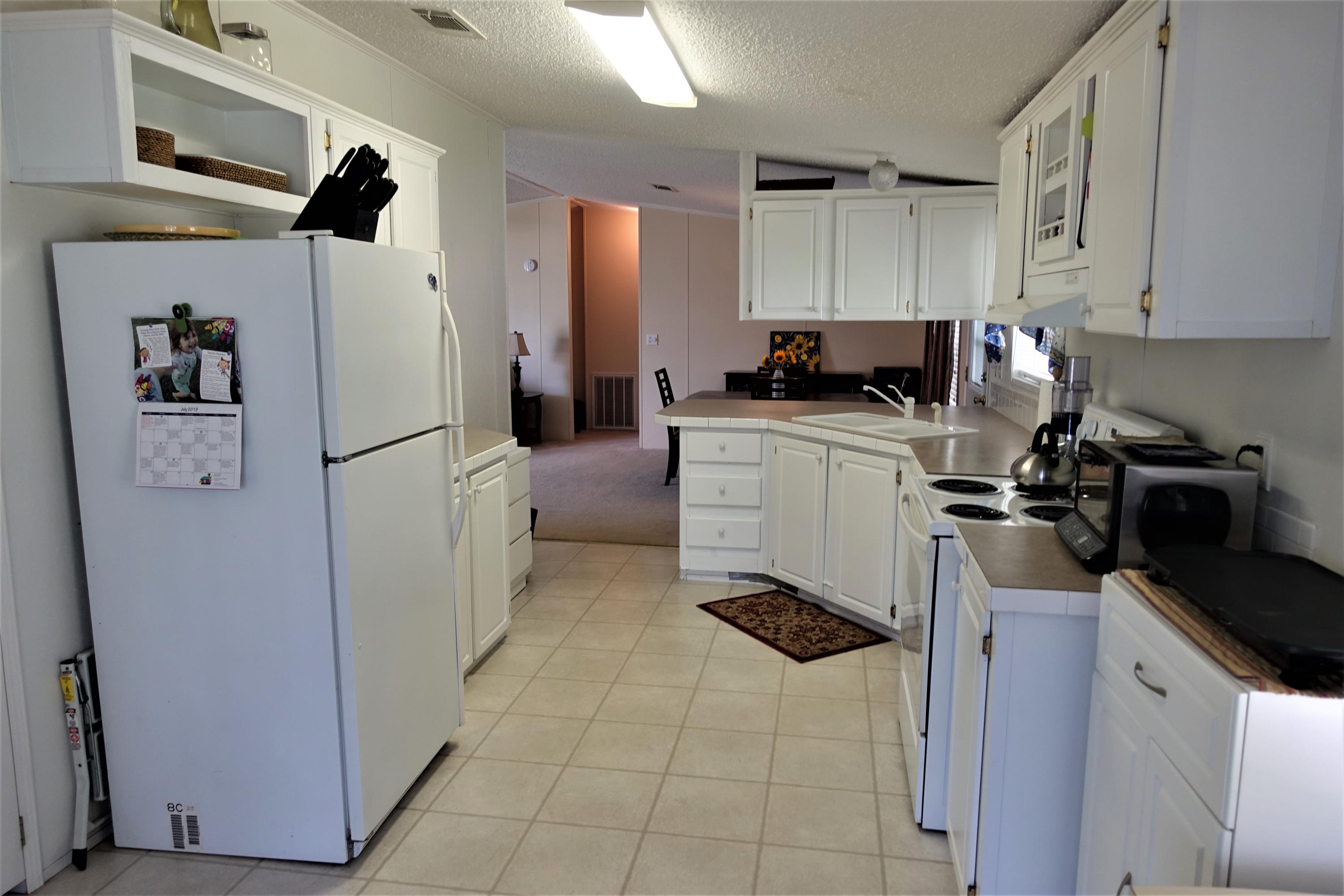 1511 Southwest 65th Avenue Boca Raton, FL 33428 - Photo 17 of 25 Kitchen (3)