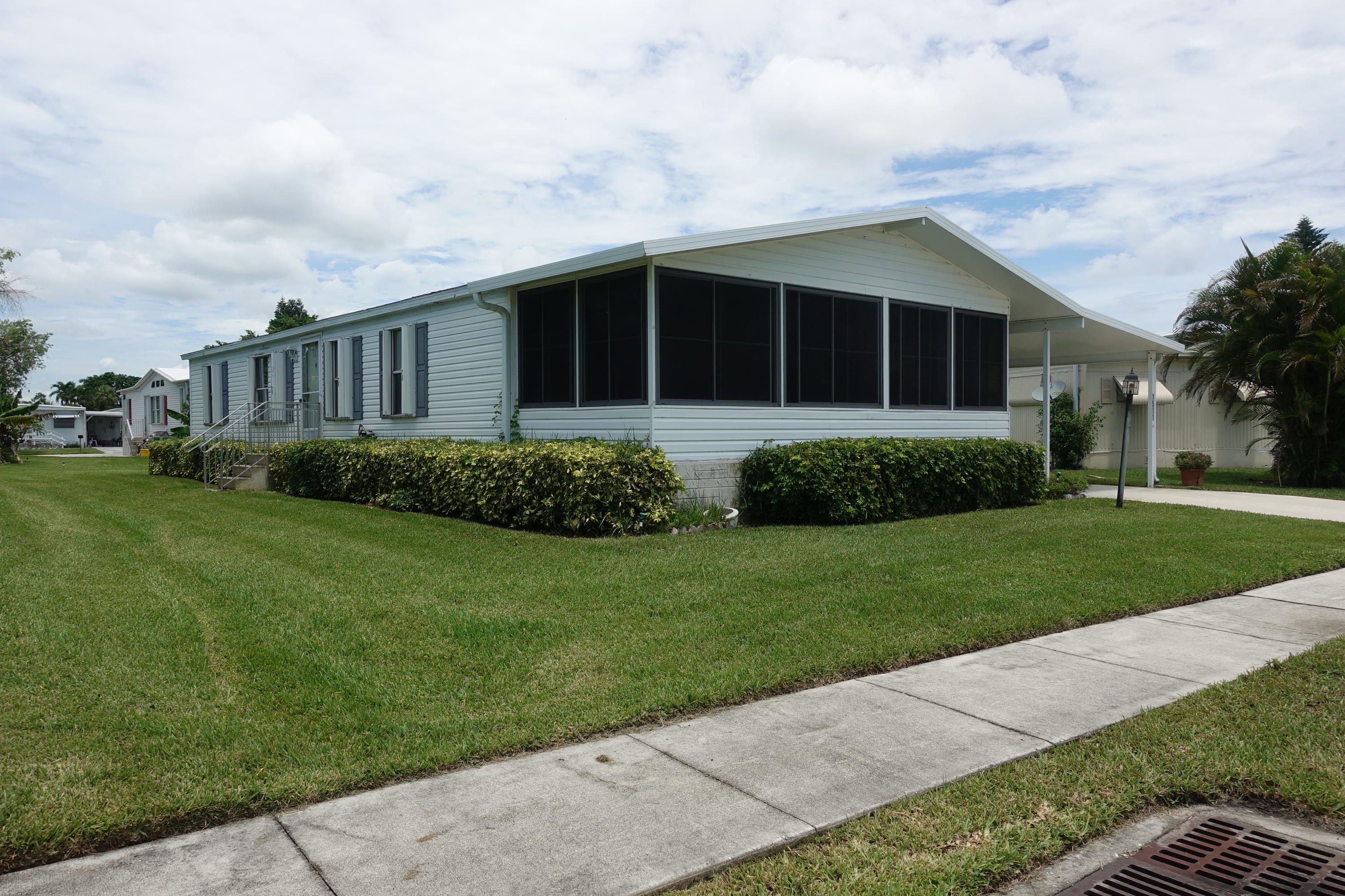 1511 Southwest 65th Avenue Boca Raton, FL 33428 - Photo 6 of 25 Front and Side