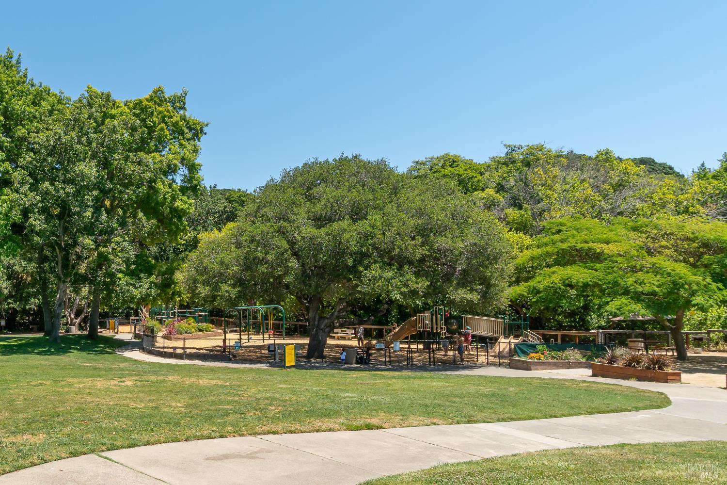 71 Roundtree Boulevard San Rafael, CA 94903 - Photo 27 of 28