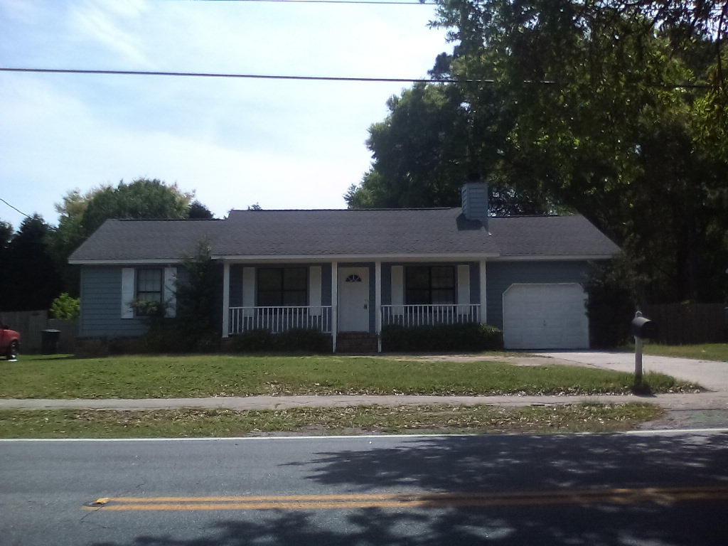 1449 Camp Road Charleston, SC 29412 - Photo 1 of 7 Front of House