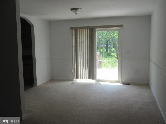 1105 Hanson Road Edgewood, MD 21040 - Photo 11 of 27 Dining Area