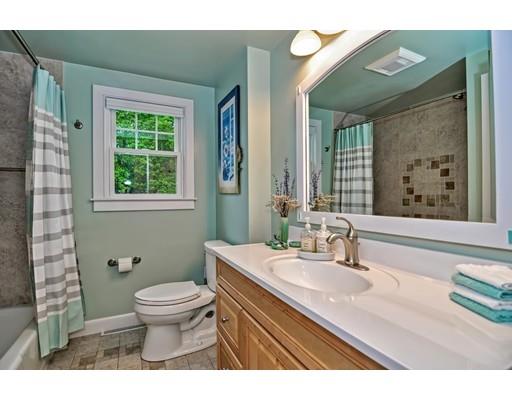 270 Marbleridge Road North Andover, MA 01845 - Photo 13 of 31 Gallery Image 13
