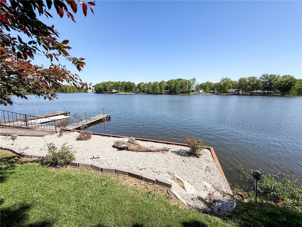 205 Sycamore Road Paris, IL 61944 - Photo 4 of 44