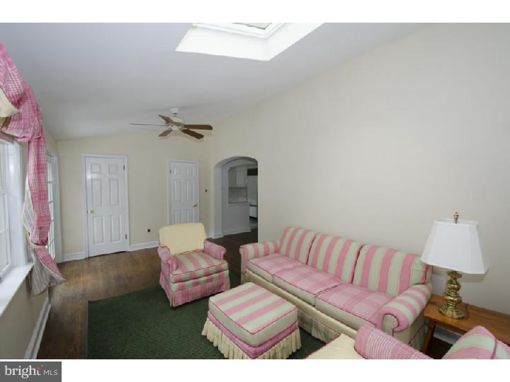 519 Cambridge Road Bala Cynwyd, PA 19004 - Photo 11 of 25 Family Room