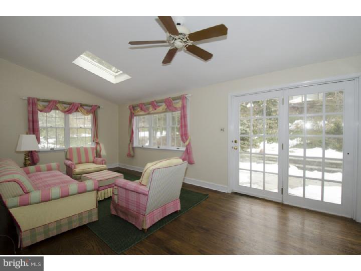 519 Cambridge Road Bala Cynwyd, PA 19004 - Photo 12 of 25 Family Room