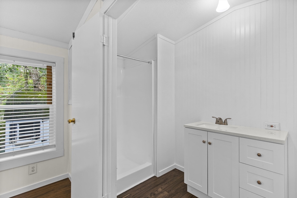 117 Ruxton Circle Mashpee, MA 02649 - Photo 17 of 28