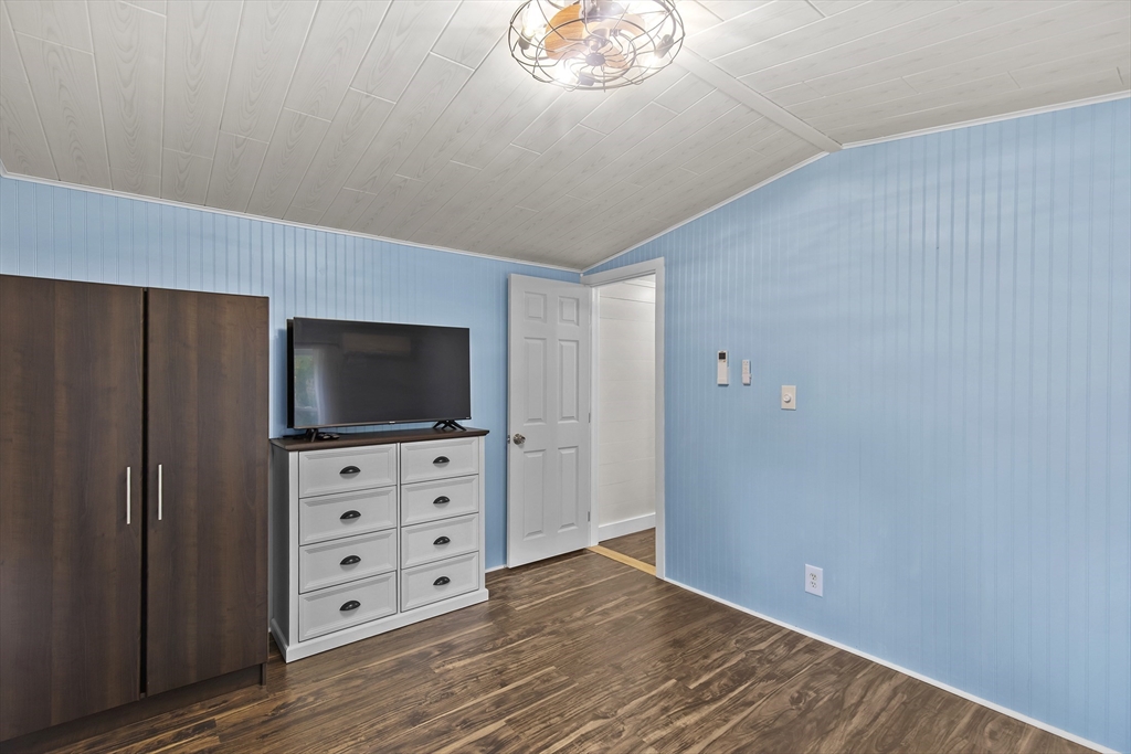 117 Ruxton Circle Mashpee, MA 02649 - Photo 21 of 28