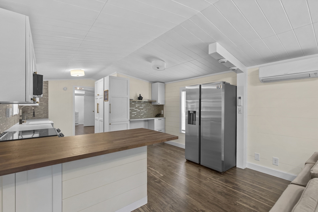 117 Ruxton Circle Mashpee, MA 02649 - Photo 10 of 28