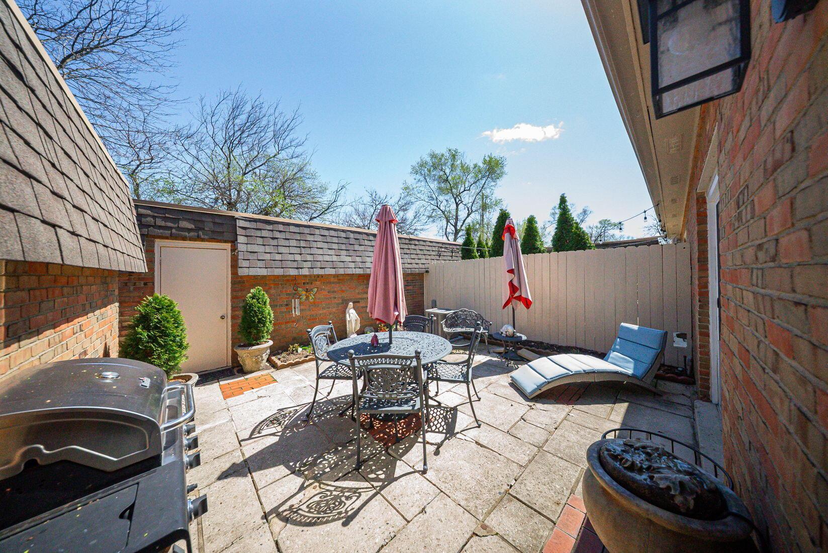 3600 Reed Road, Unit 16 Columbus, OH 43220 - Photo 37 of 45 39-web-or-mls-Maria Milligan - 3600 Reed
