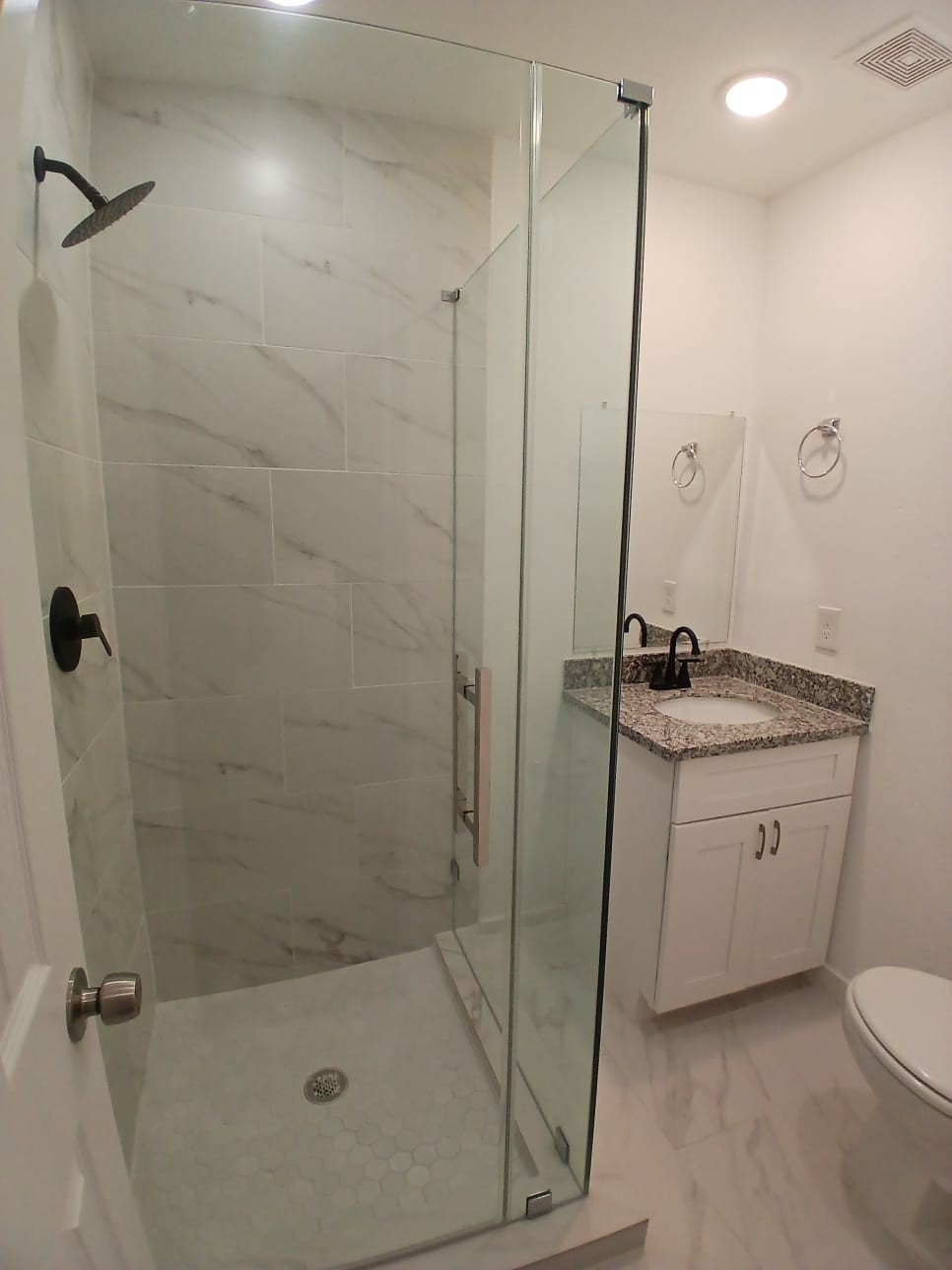 7928 Count Street Houston, TX 77028 - Photo 3 of 16