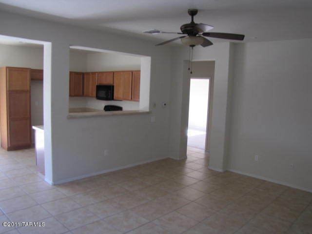 21145 East Founders Road Red Rock, AZ 85145 - Photo 12 of 20