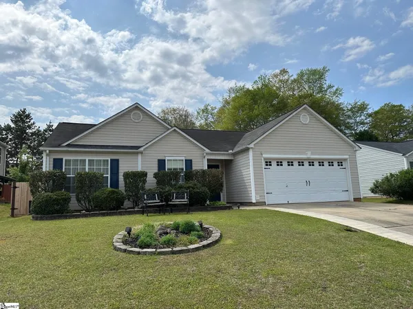 $1,750 | 103 Reedy River Way, Greenville, SC 29605