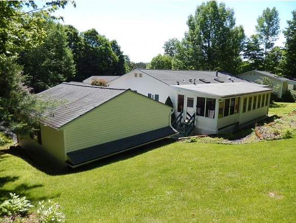 229 Stonehill Road Williston, VT 05495 - Photo 5 of 25 Gallery Image 5