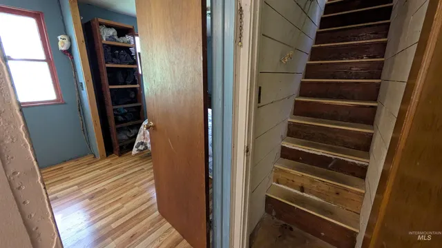 $250,000 | 3700 Highway 8 East Troy Id 83871, Troy, ID 83871