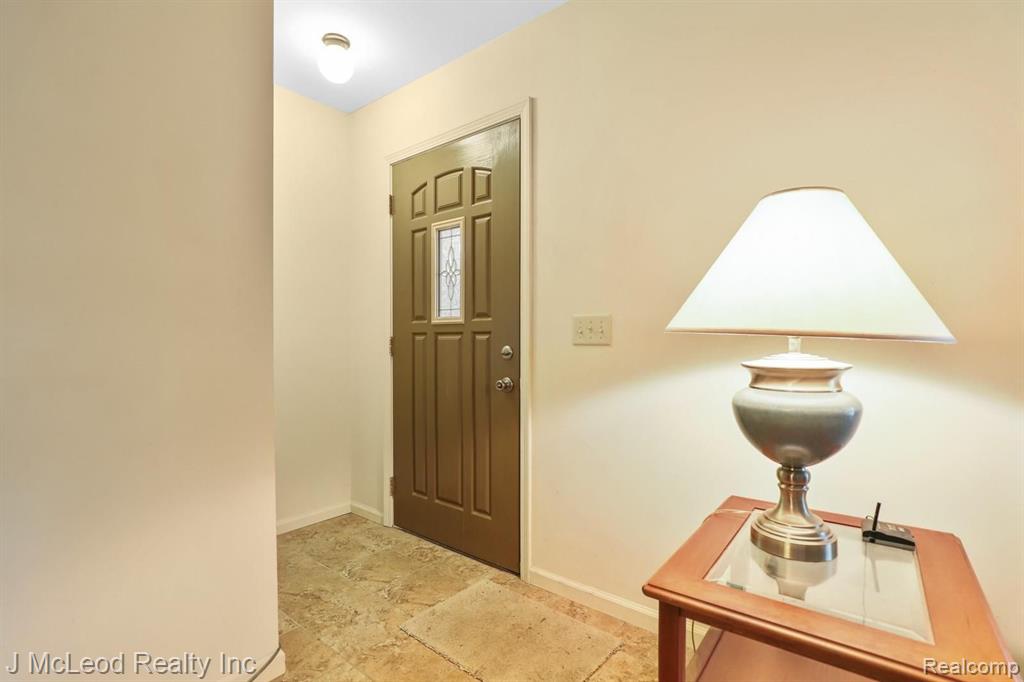 7593 Irish Road Millington, MI 48746 - Photo 8 of 57