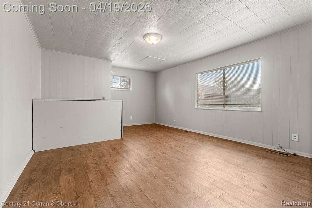 774 Corwin Court Pontiac, MI 48340 - Photo 8 of 28