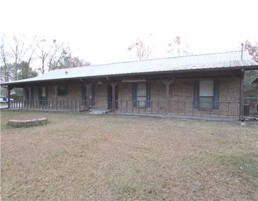 3217 Riverbend Road Moss Point, MS 39562 - Photo 1 of 20 Primary Photo