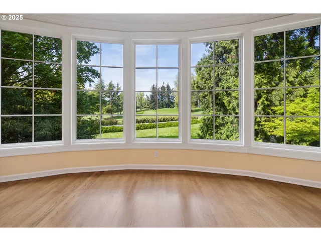 $3,890,000 | 1500 Southeast Waverly Drive, Milwaukie, OR 97222